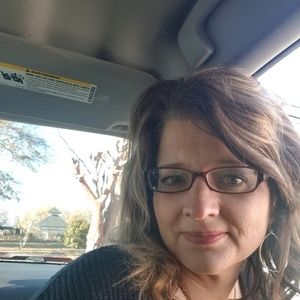 Meet your Posher, Teri